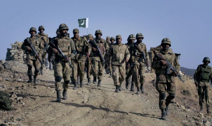 fourmilitantskilledingunbattleinpakistan